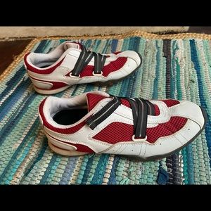 Champion brand tug of war shoe. Size 8